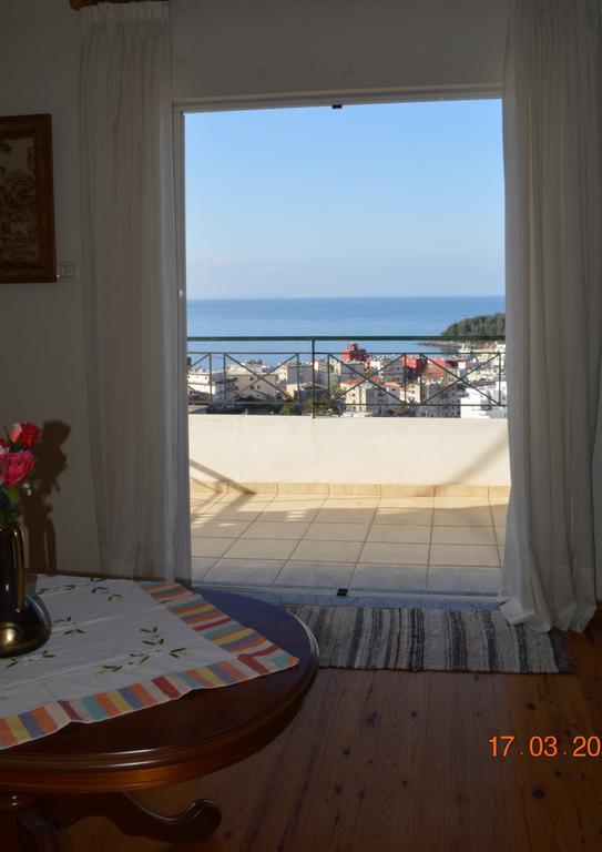 Janakis Apartments Himare Exterior foto
